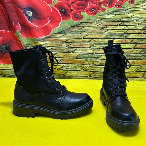 Nicole Miller combat ankle boots - Picture 1 of 8
